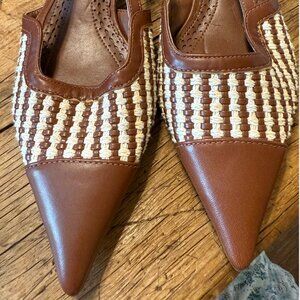 Vince Camato Kitten Heels